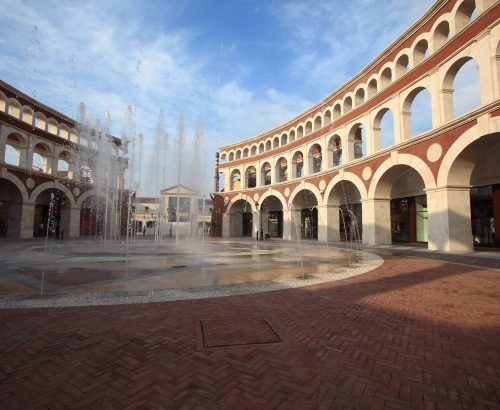 “Florentia Village” JingJin Outlets “Florentia Village” JingJin Outlets