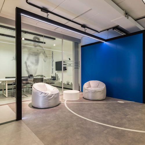 Adidas Monza offices | Progetto CMR - Massimo Roj Architects