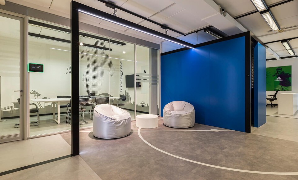 adidas monza office