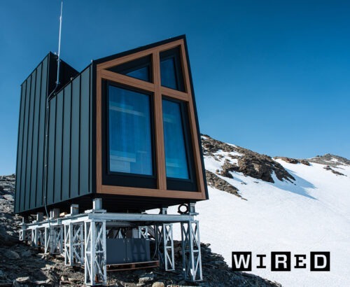 Wired: un Bivacco hi-tech sulle vette della Valle d’Aosta Wired: un Bivacco hi-tech sulle vette della Valle d’Aosta